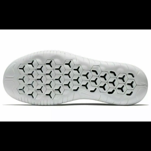 Nike Free RN Flyknit 2018 Running Shoes 942839 101 - Picture 6 of 8